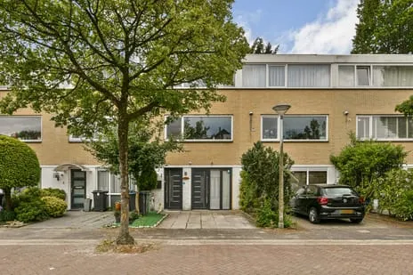 Tussenwoning te koop: Pilatus 3, Alpen Rondwegbuurt Amstelveen