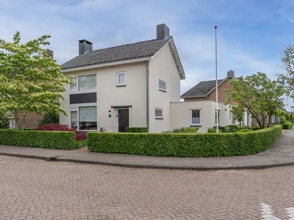 Vrijstaande woning te koop: Pilotenstraat 18, Den Dungen Den Dungen