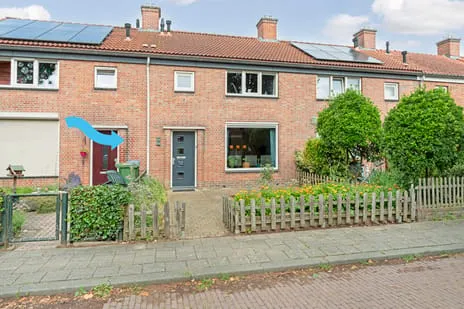 Tussenwoning te koop: Pimpernelstraat 18, Kamillehof Arnhem
