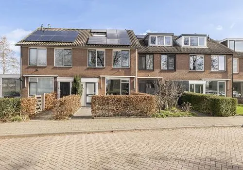 Tussenwoning te koop: Pinksterbloem 2, Voorkoop Zuid Culemborg