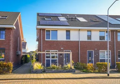 Hoekwoning te koop: Pinksterbloemstraat 21, Beneden-Leeuwen