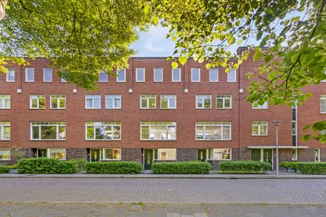 Huurwoning: Pioenstraat 176 in Groningen - €2.225 per maand - 151m²