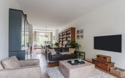 Tussenwoning te koop: Pioenweg 19, Bloemenbuurt-West 'S-Gravenhage