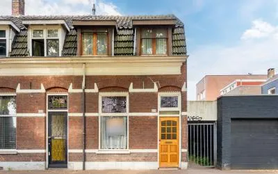Hoekwoning te koop: Piusstraat 331, Broekhoven I West Tilburg