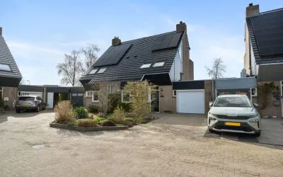 Tussenwoning te koop: Plaete 15, Oud-Beijerland Oosterse Gorzenwijk Oud-Beijerland