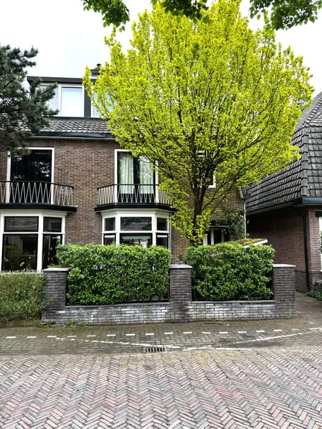 Twee-onder-één-kap te koop: Plaggenweg 15, Kom van Bieghel Bussum