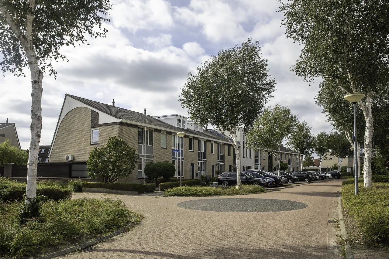 Hoekwoning te koop: Planetenlaan 44, Assen