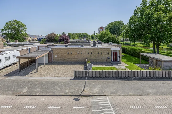 Hoekwoning te koop: Planetenlaan 55, Sterrenkwartier-Oost Spijkenisse