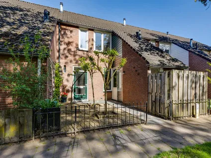 Tussenwoning te koop: Planetenstraat 23, Hooiland Lichtenvoorde