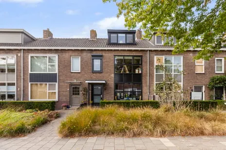 Tussenwoning te koop: Plantageweg 44, Redersbuurt Alblasserdam