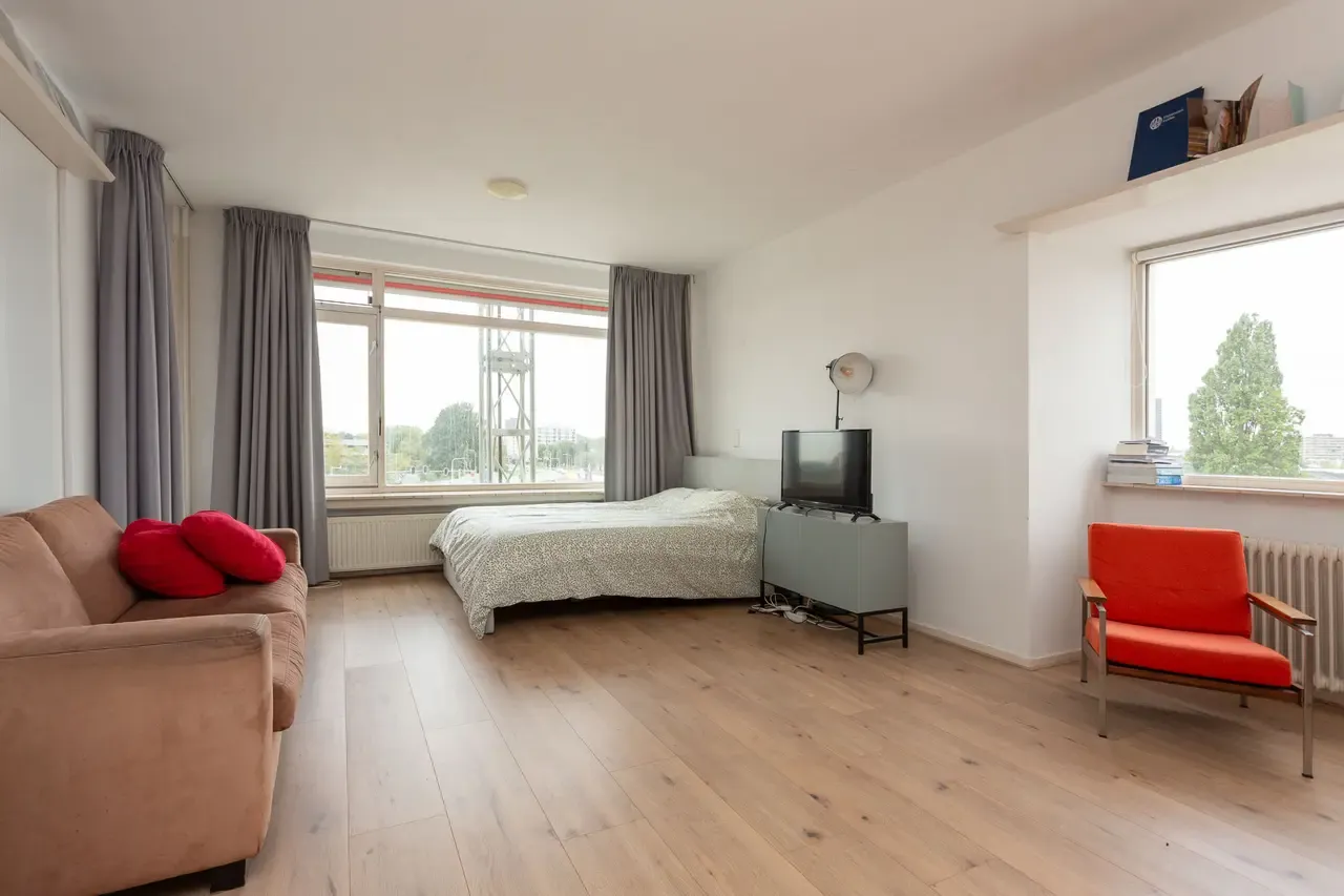 Appartement te koop: Plantijnstraat 52, Leiden