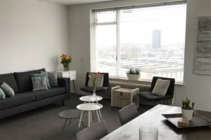 Woning te huur: Plantijnstraat, Cronestein Leiden