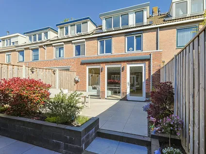 Tussenwoning te koop: Plantsoen 29, Zevenhoven Zevenhoven