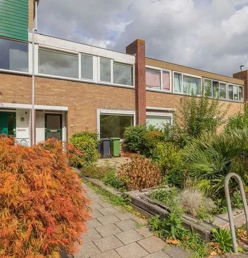 Tussenwoning te koop: Plantsoenlaan 21, Zwanenburg