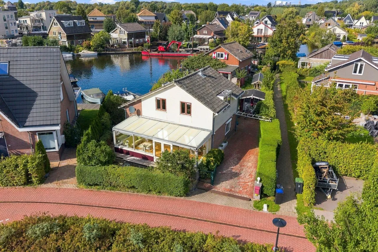 Vrijstaande woning te koop: Plaswijk 11, Vinkeveen