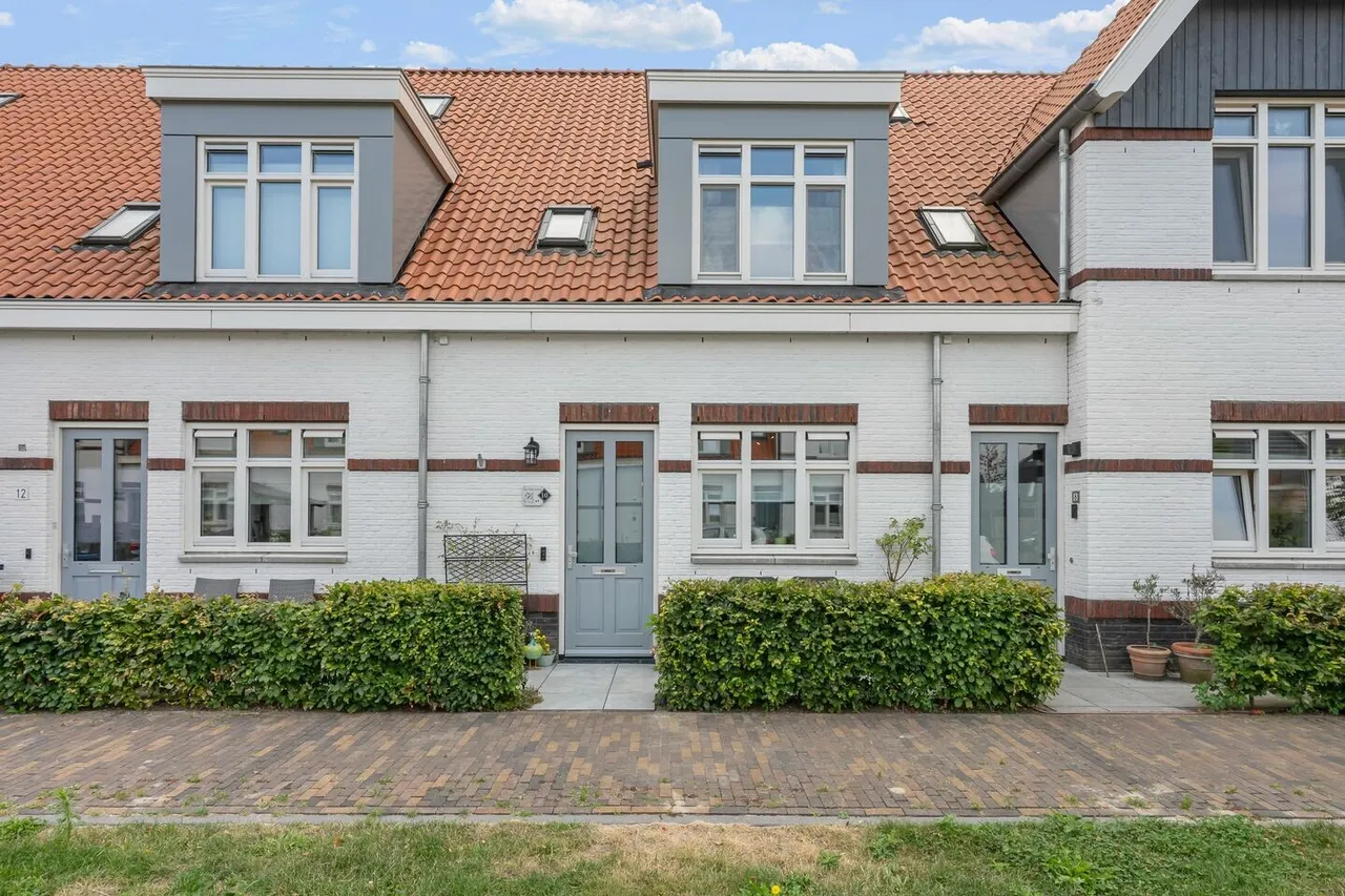 Terraced house for sale: Plataanpad 10, Het Lint Hoef En Haag