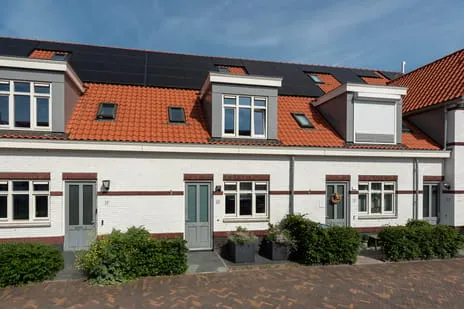 Tussenwoning te koop: Plataanpad 19, Het Lint Hoef En Haag