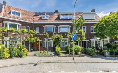 Tussenwoning te koop: Plataanstraat 14, Notre Dame Tilburg