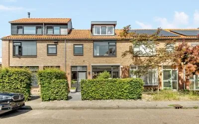 Terraced house for sale: Platanenlaan 29, Paasbos-west Nijkerk