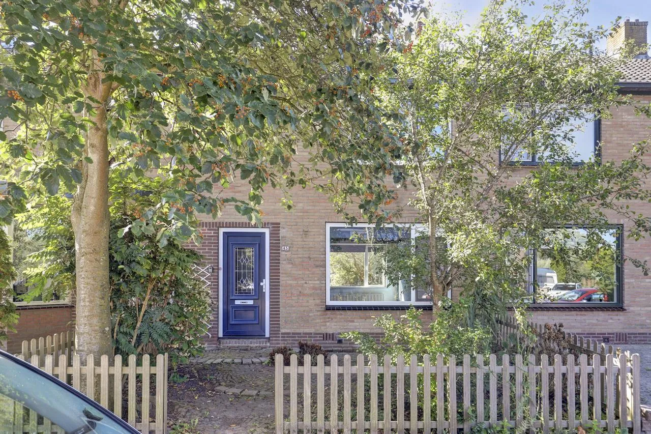 Tussenwoning te koop: Platanenlaan 45, Grootebroek
