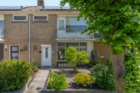 Tussenwoning te koop: Platanenweg 23, Groeneweg-Noord Schagen