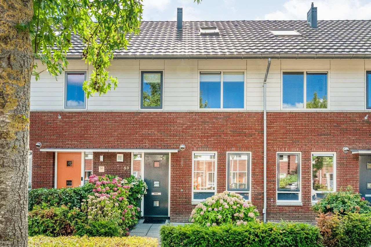 Tussenwoning te koop: Plattenborgstraat 53, Zwolle