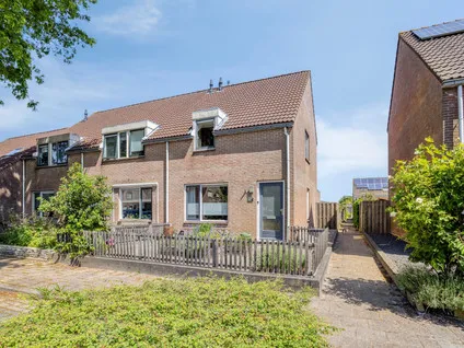 Hoekwoning te koop: Platteweg 10, Oldemarkt Oldemarkt