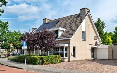 Tussenwoning te koop: Plein 10, Plein 3 Schijndel