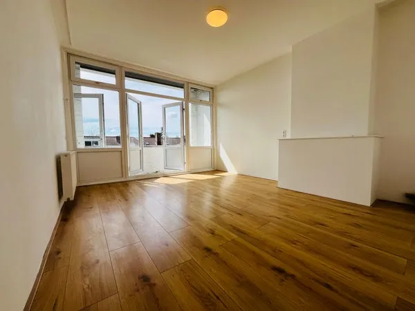 Appartement te huur: Pleinweg 50C, Rotterdam