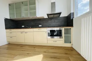 Woning te huur: Pleinweg, Rotterdam