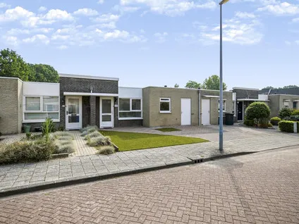 Tussenwoning te koop: Plevier 17, De Kelen Veldhoven