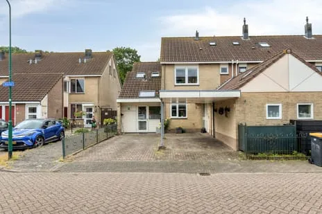 Hoekwoning te koop: Plevier 49, Blokhuiswetering Bunschoten-Spakenburg