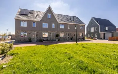 Tussenwoning te koop: Plevierstraat 26, De Watering Oosthuizen
