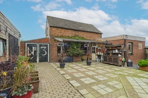 Vrijstaande woning te koop: Plevierstraat 3, Buitengebied Hengstdijk Hengstdijk