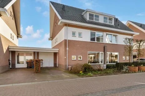 Tussenwoning te koop: Ploeg 15, Voorthuizen