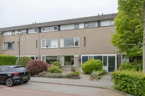 Tussenwoning te koop: Ploeglaan 44, Zuidbuurt Eemnes