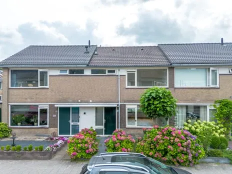 Tussenwoning te koop: Ploeglaan 61, Zuidbuurt Eemnes