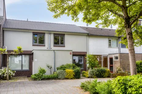Tussenwoning te koop: Ploossche Hof 35, De Haren 'S-Hertogenbosch