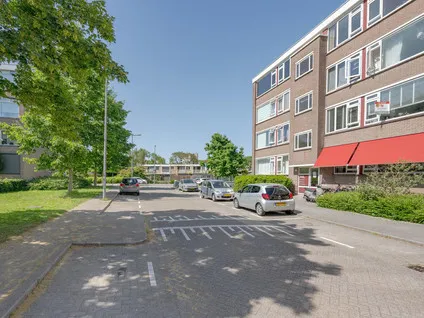 Appartement te koop: Plotinusstraat 12, Lombardijen Rotterdam