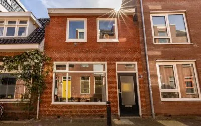 Tussenwoning te koop: Pluimerstraat 19, Binnenstad-Oost Groningen