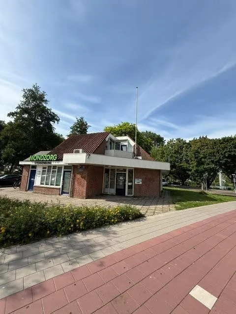 Appartement te koop: Plutolaan 2, Sterrenburg 1-West Dordrecht