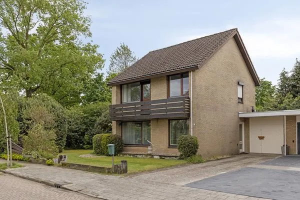 Hoekwoning te koop: Plutostraat 16, 't Eigen en Hoogstraat Son En Breugel