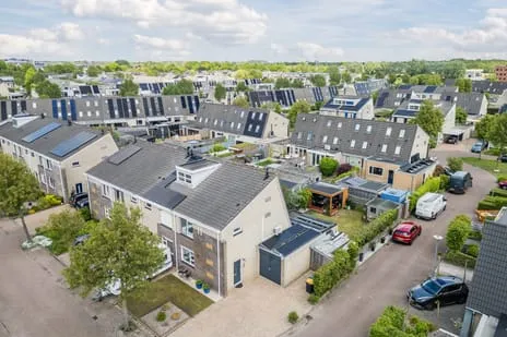 Hoekwoning te koop: Plutostraat 19, Planetenbuurt Assen