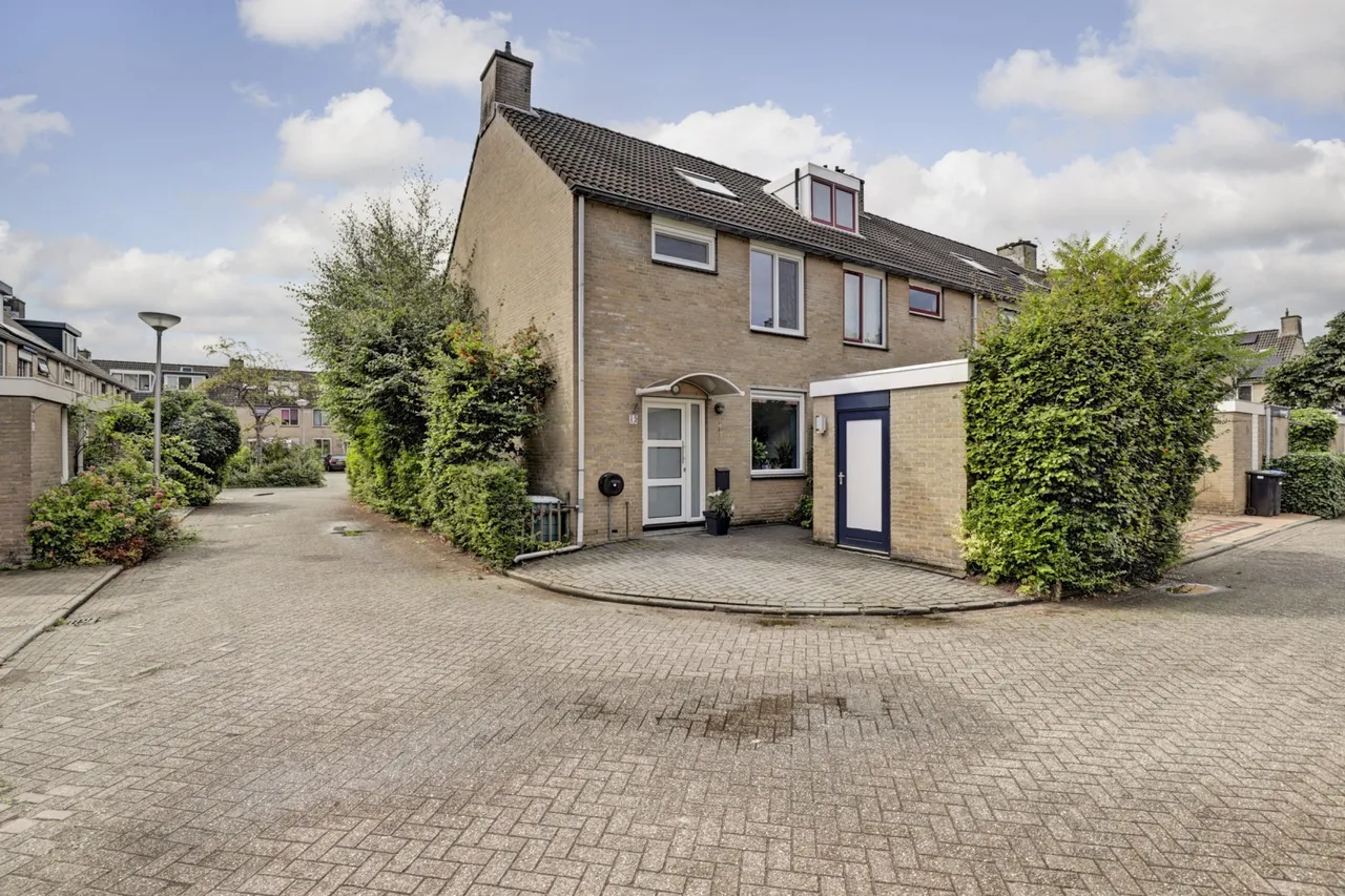 Hoekwoning te koop: Pluutwerf 12, Gouda