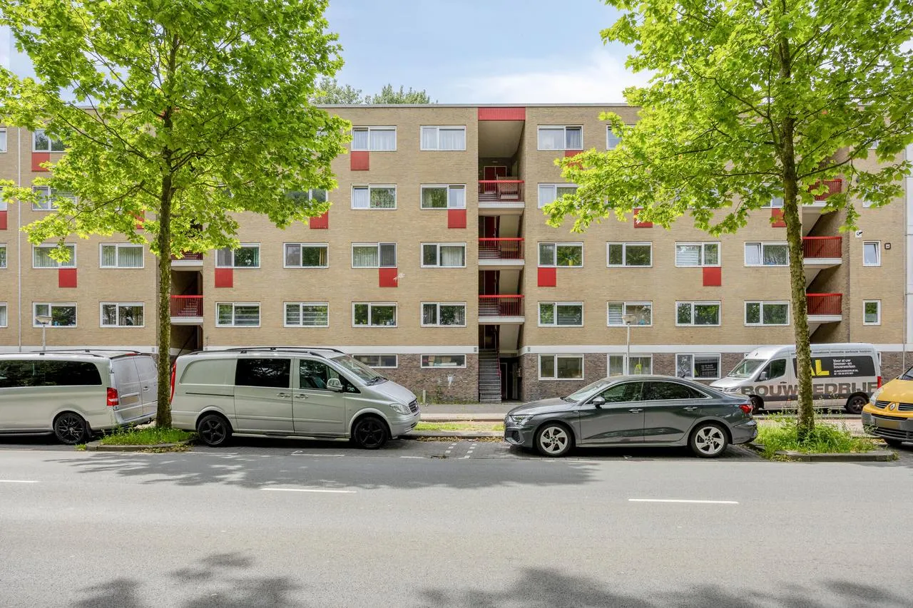 Appartement te koop: Poelenburg 17, Zaandam