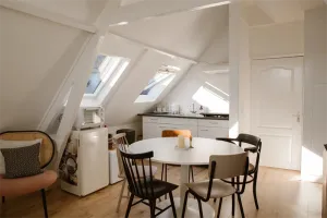Woning te huur: Poelgeeststraat, Stationskwartier Leiden