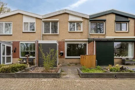 Tussenwoning te koop: Polaris 41, Puttershoek Woonkern Puttershoek