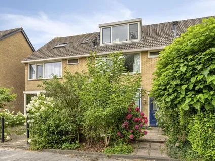 Tussenwoning te koop: Poldermeesterhof 28, Kortland-Noord Krimpen Aan Den Ijssel