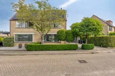 Tussenwoning te koop: Poldermolen 33, Bergsche Ackers Bergschenhoek