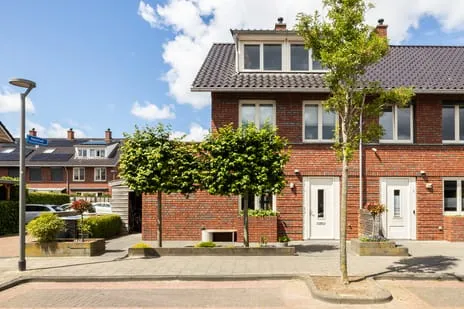 Hoekwoning te koop: Pomonastraat 10, Hoogeland Oost Naaldwijk